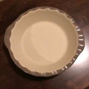 Pampered Chef pie plate